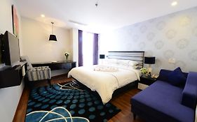 Khách sạn&Spa Emerald Waters Hà Nội